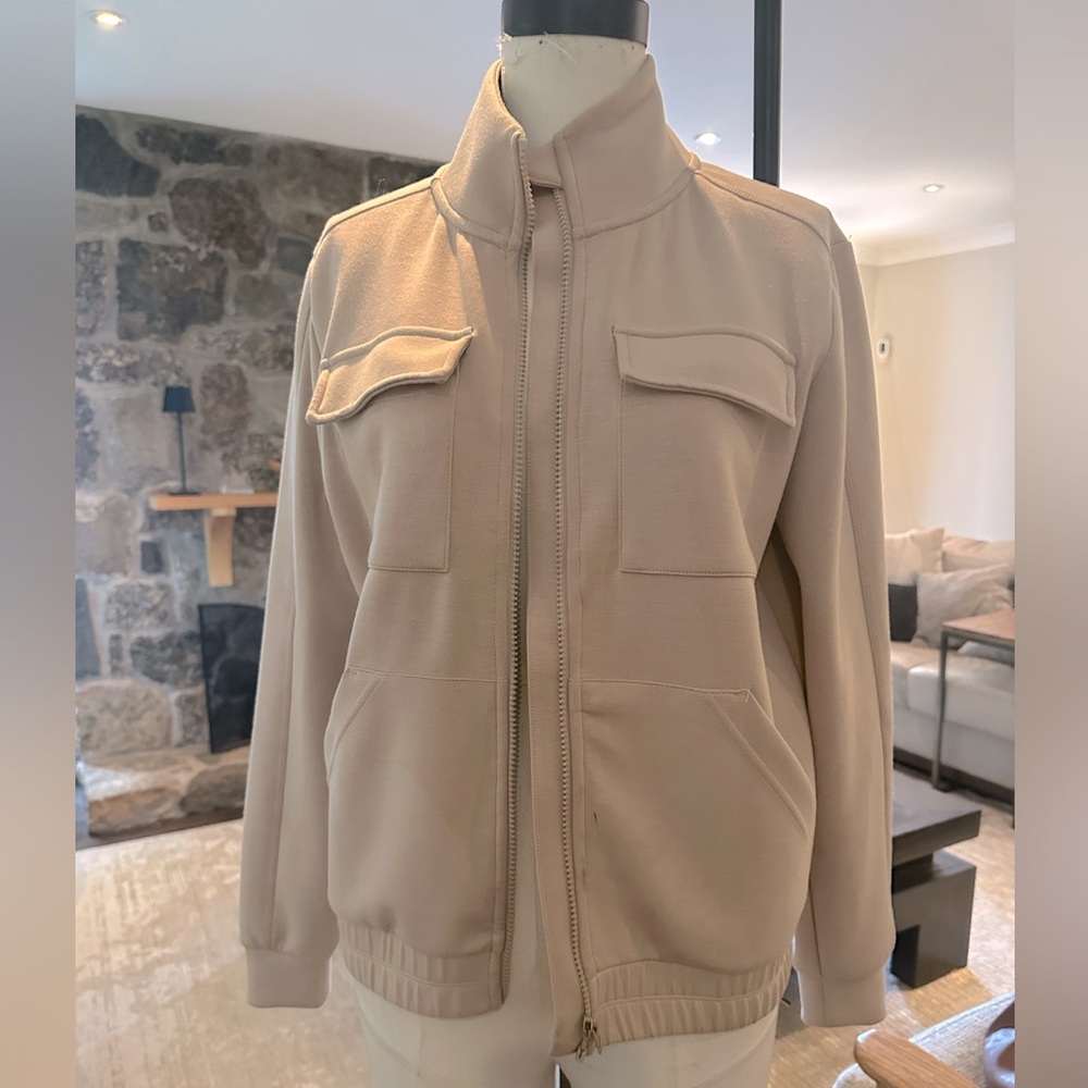 Gorgeous casual jacket super soft